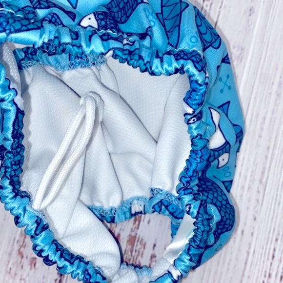 The Honest Co blue fish swim diaper cover size large - Picture 3 of 5